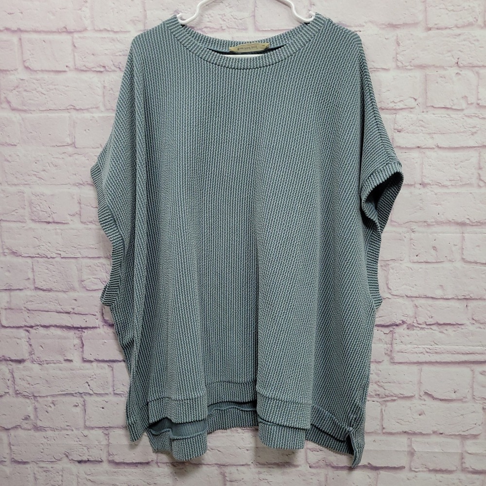 Three Bird Nest Oversized Waffle Knit Poncho Top M Boho Casual Minimalist Cozy